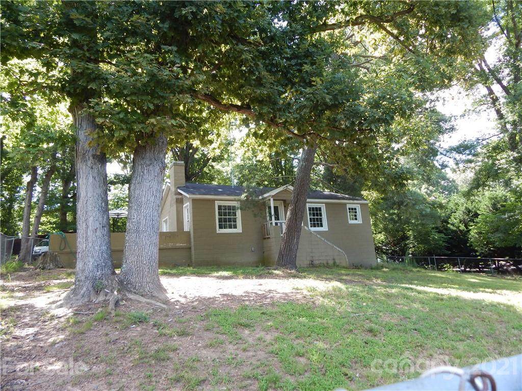 321 Henning Drive - Photo 1