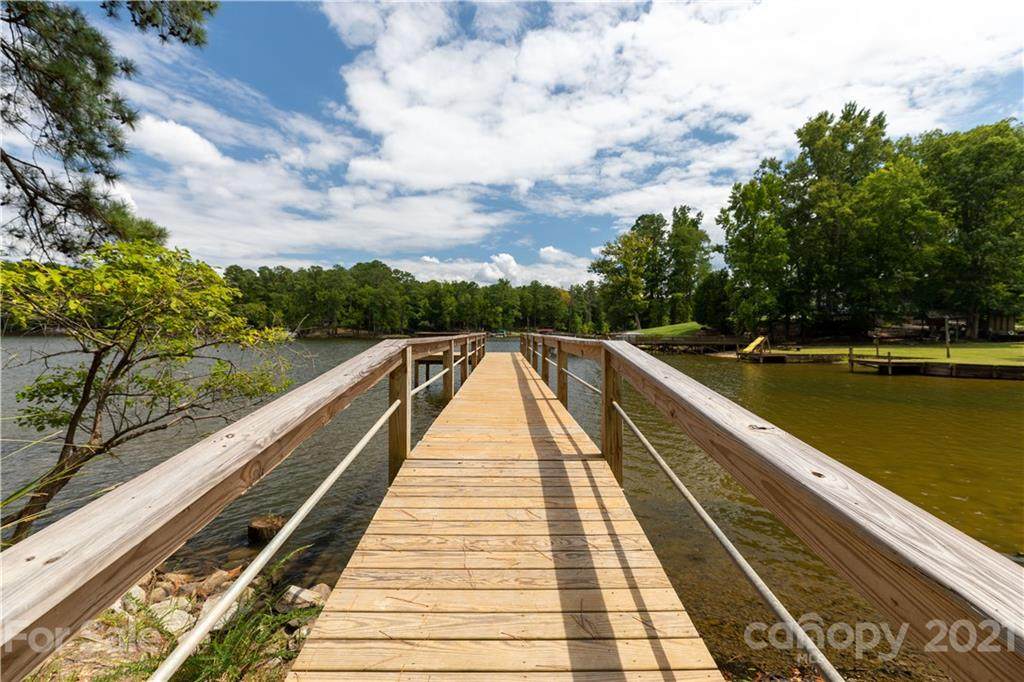 1263 Westshore Drive - Photo 1