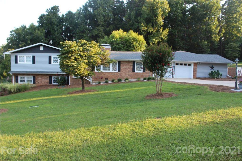 46492 Scenic Drive - Photo 1