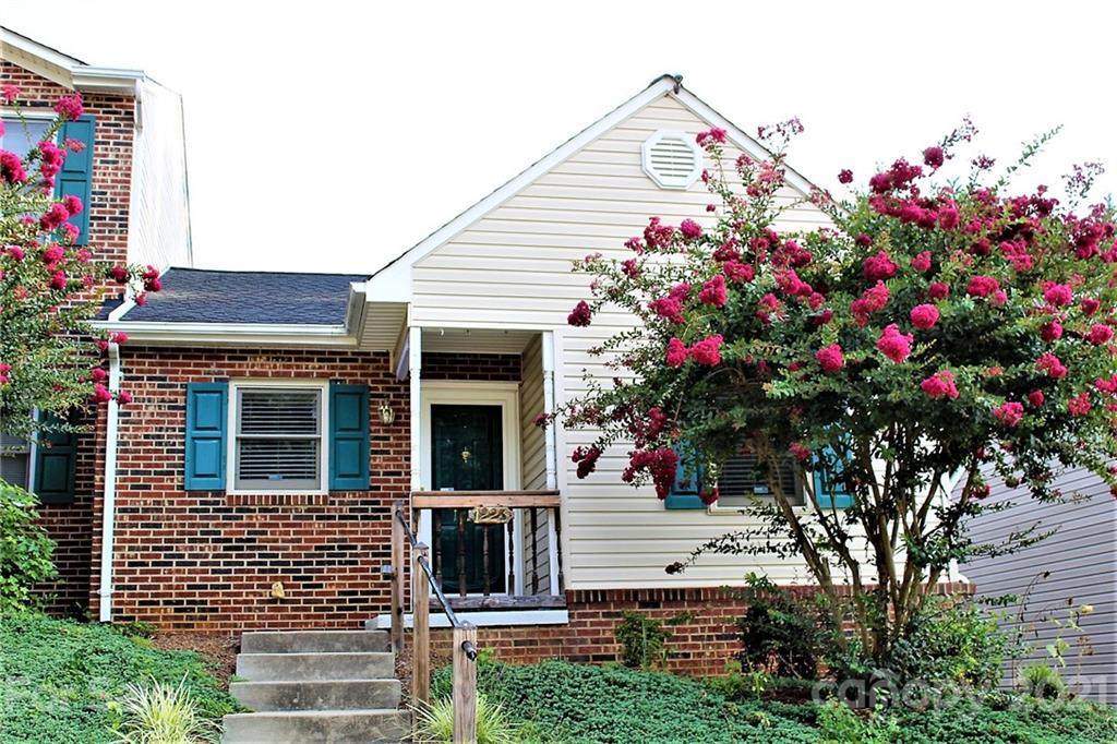 1223 Camelot Court - Photo 1