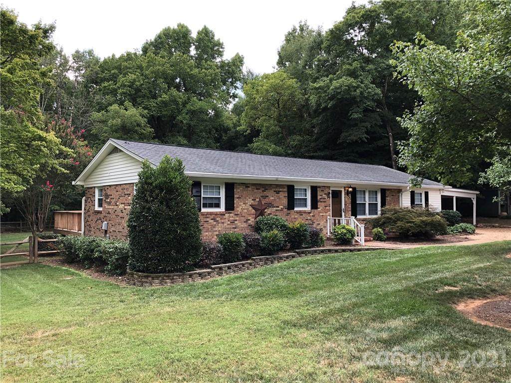 6081 Cambridge Drive - Photo 1