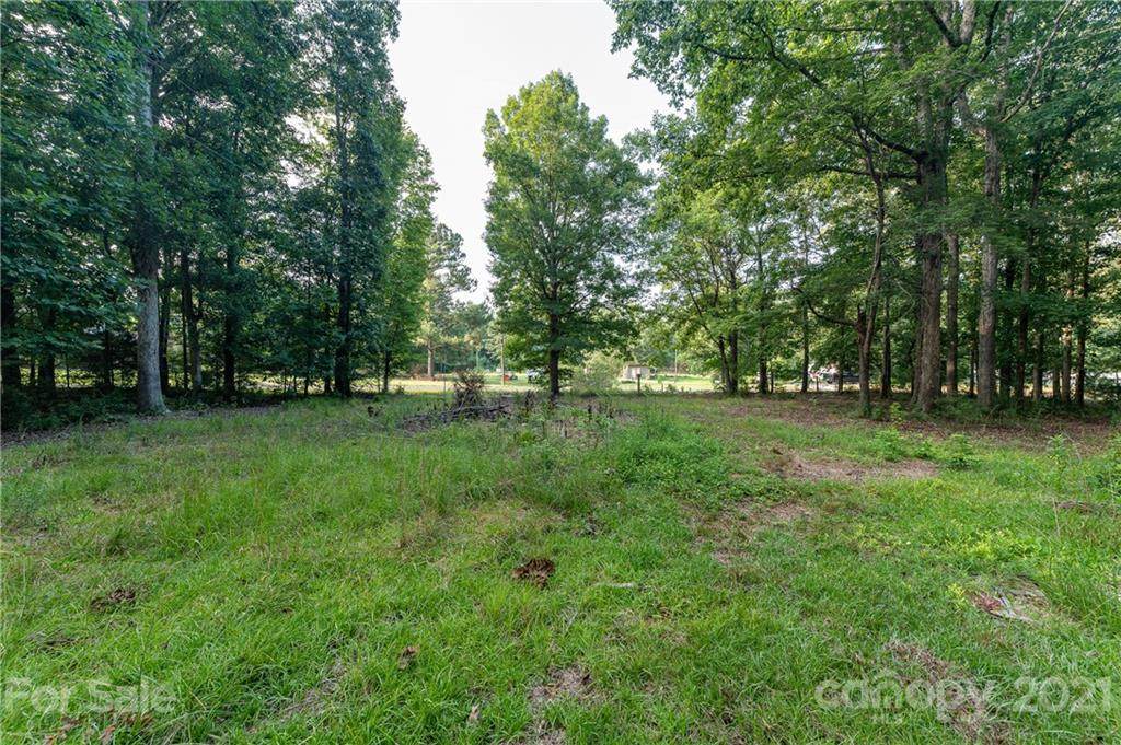 3221 Cimmeron Road - Photo 1