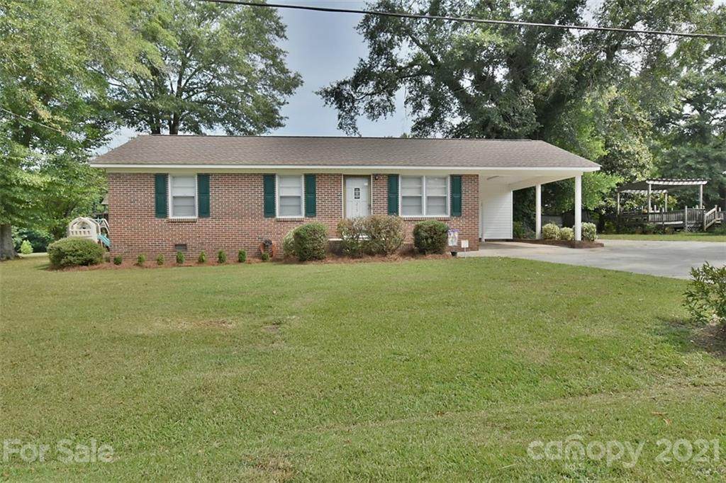 215 Hammond Street - Photo 1
