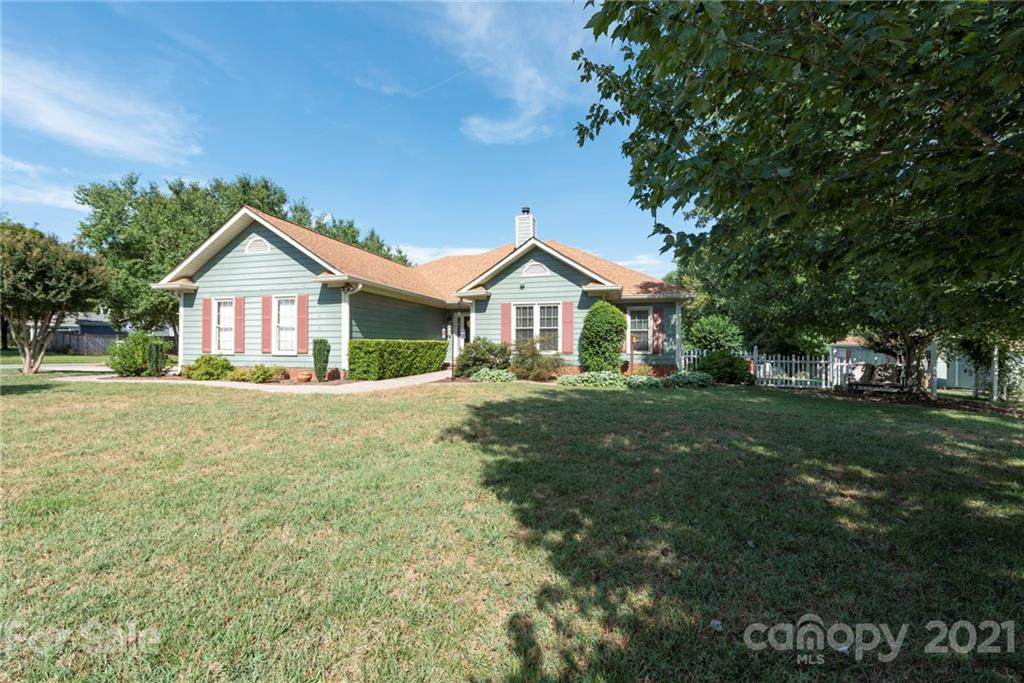 12800 Bradford Hill Lane - Photo 1