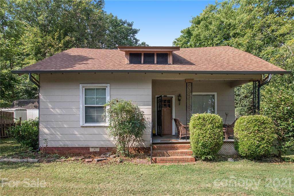 505 Fisher Street - Photo 1