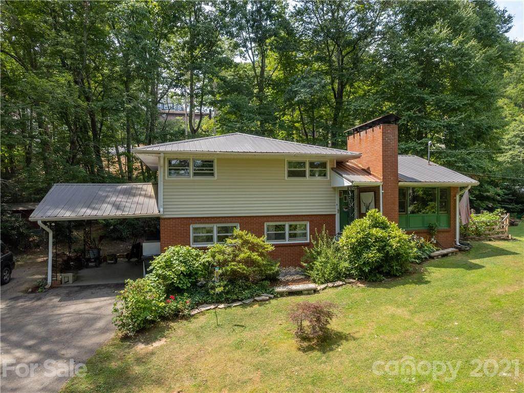 109 Fairway Drive - Photo 1