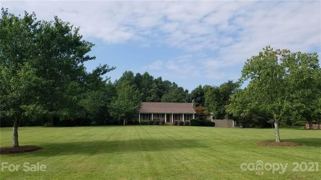 157 Hwy 11 - Photo 1