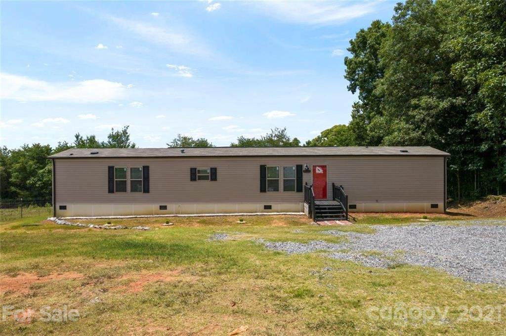 960 1st Street - Photo 1