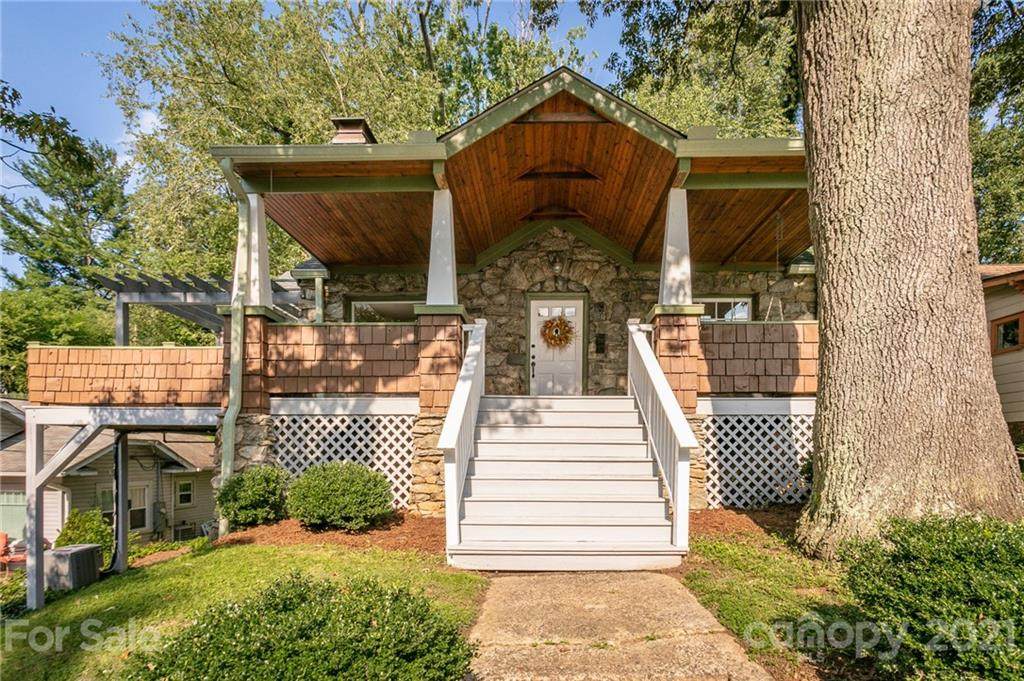 100 Buchanan Avenue - Photo 1