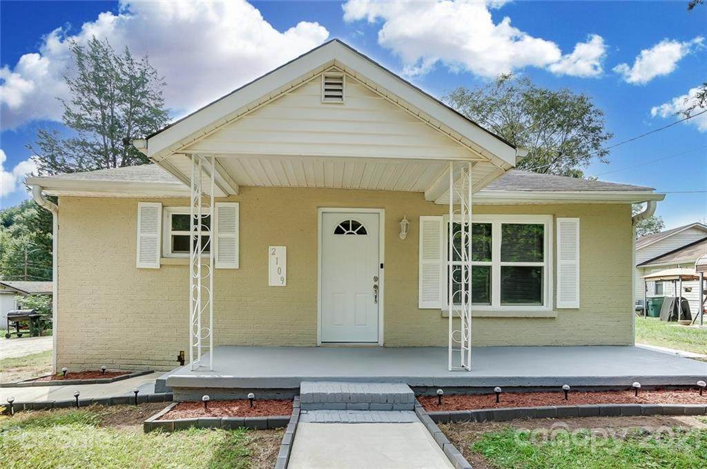 2109 Dove Tree Lane - Photo 1
