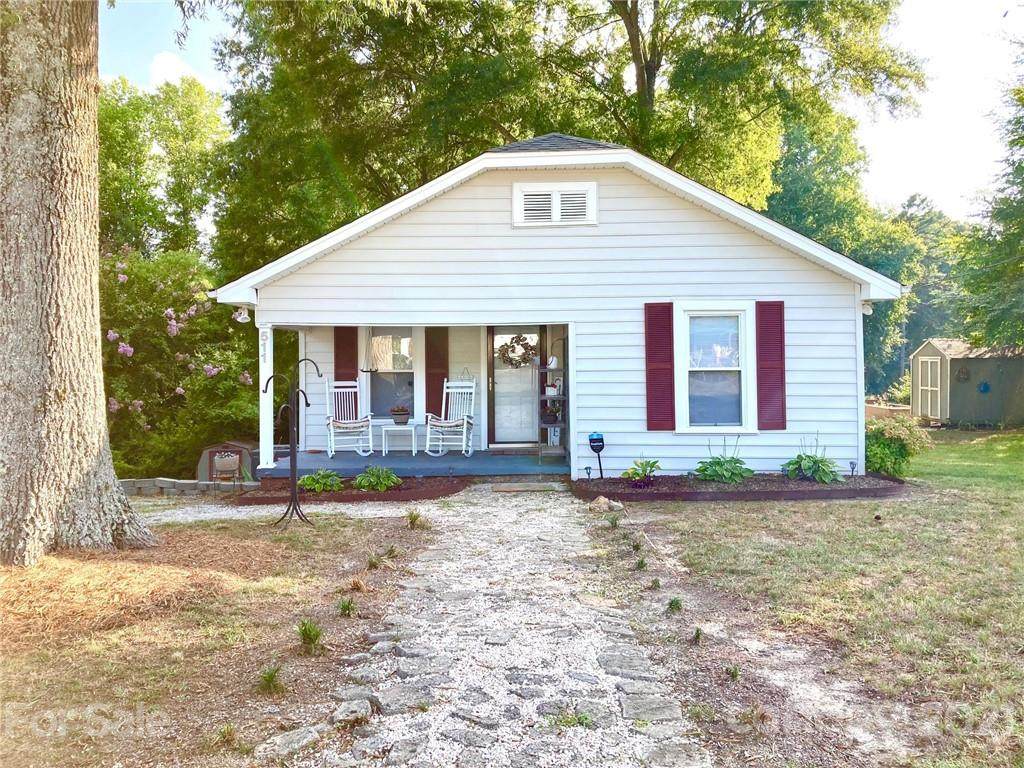 511 Blume Street - Photo 1