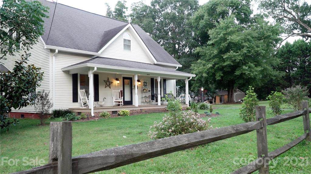 444 Pee Dee Avenue - Photo 1