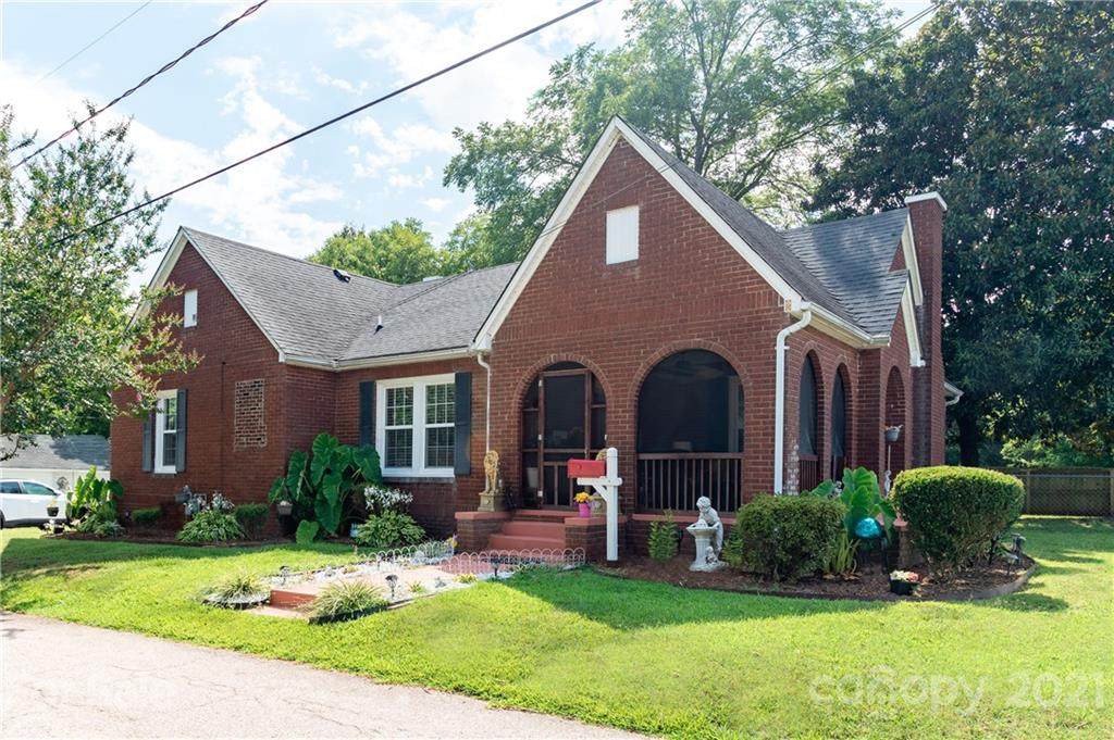 1405 Price Avenue - Photo 1