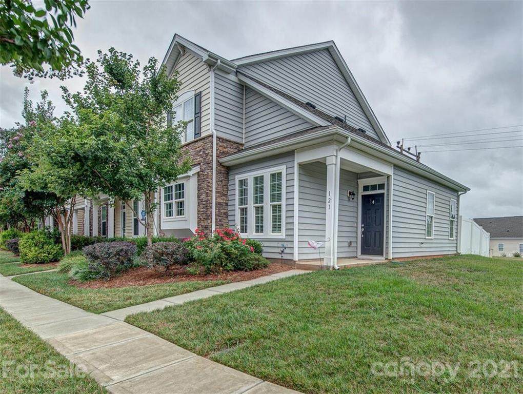 121 Prairie View Court - Photo 1