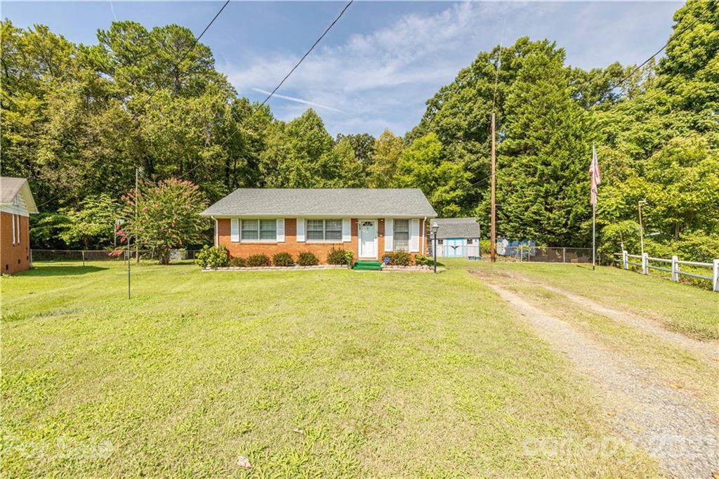 633 Northcrest Drive - Photo 1