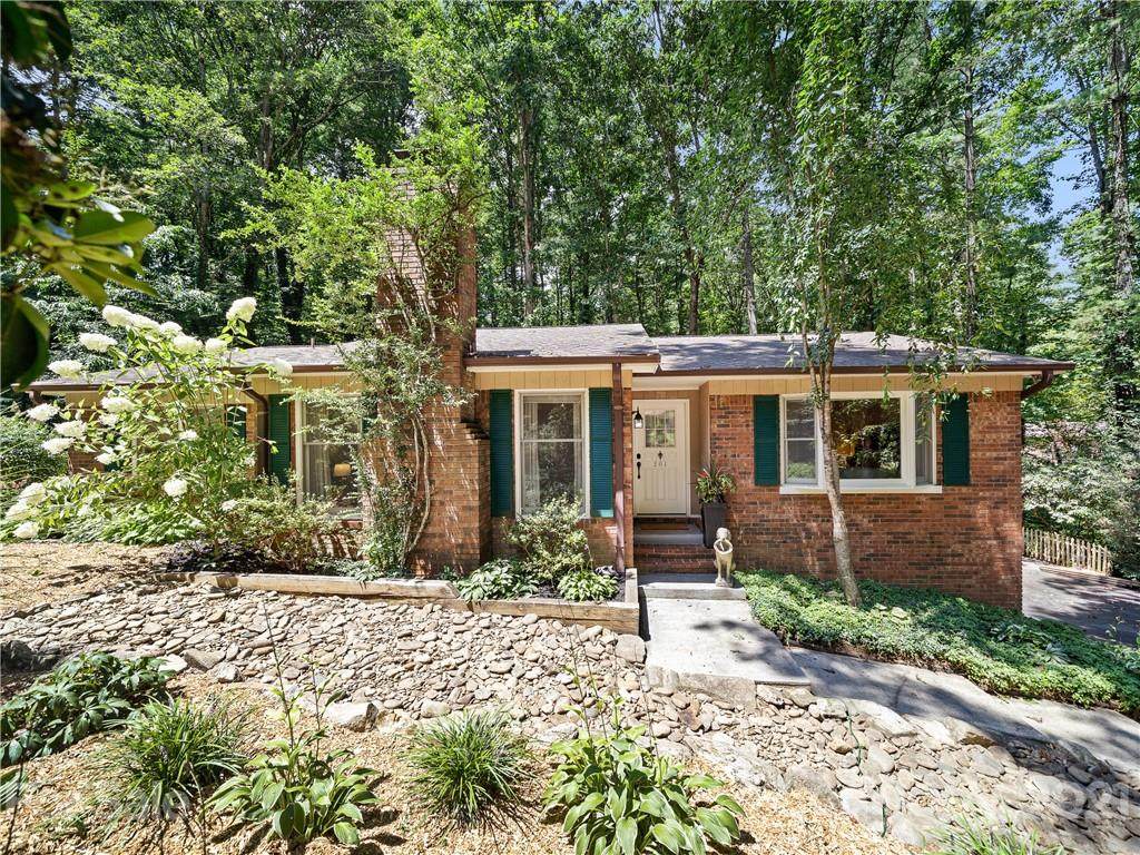 201 Park Lane - Photo 1