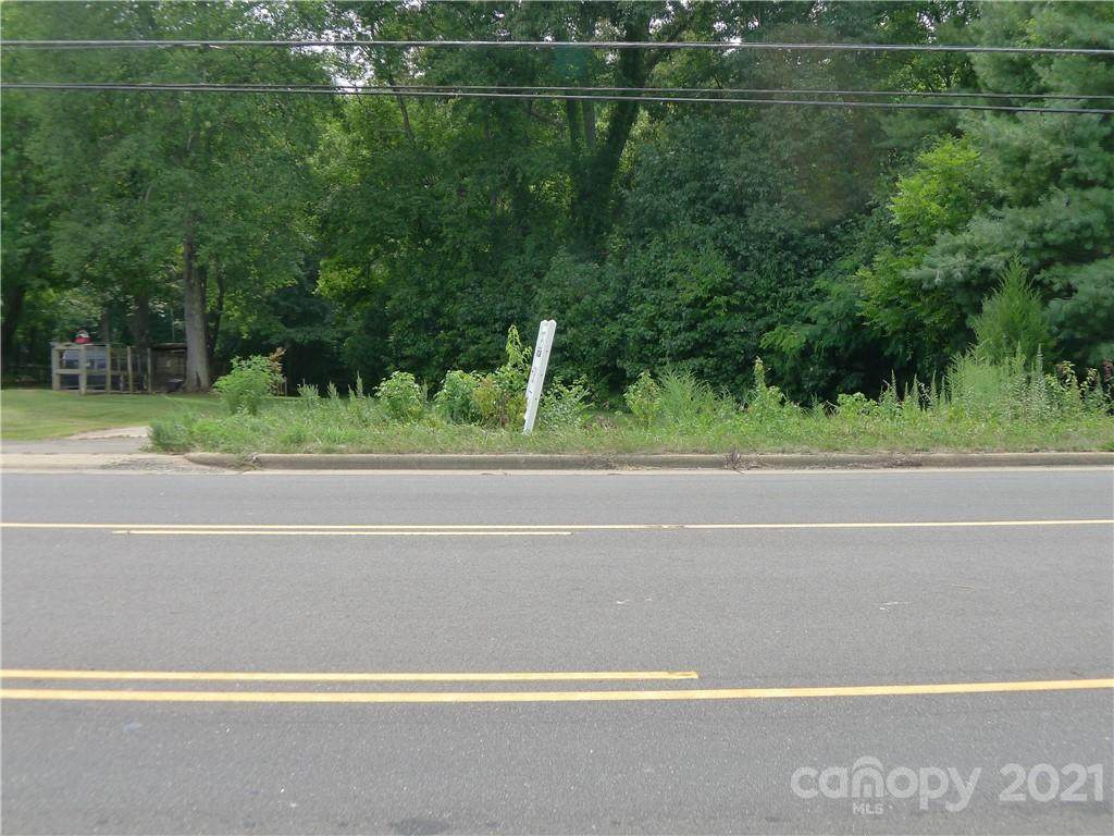 1154 Yadkinville Road - Photo 1