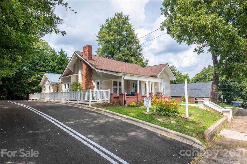 205 Patterson Street - Photo 1
