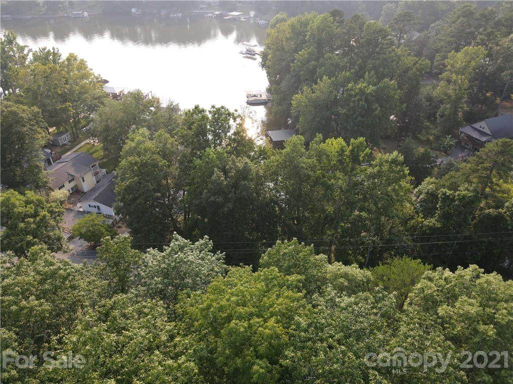 485 Lakeshore Drive - Photo 1