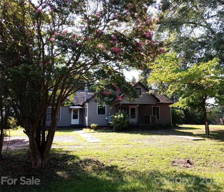 145 Horseshoe Drive - Photo 1
