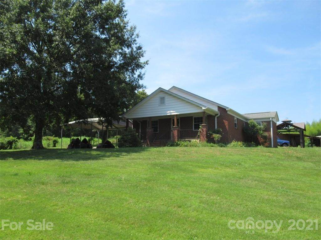 803 White Jenkins Road - Photo 1