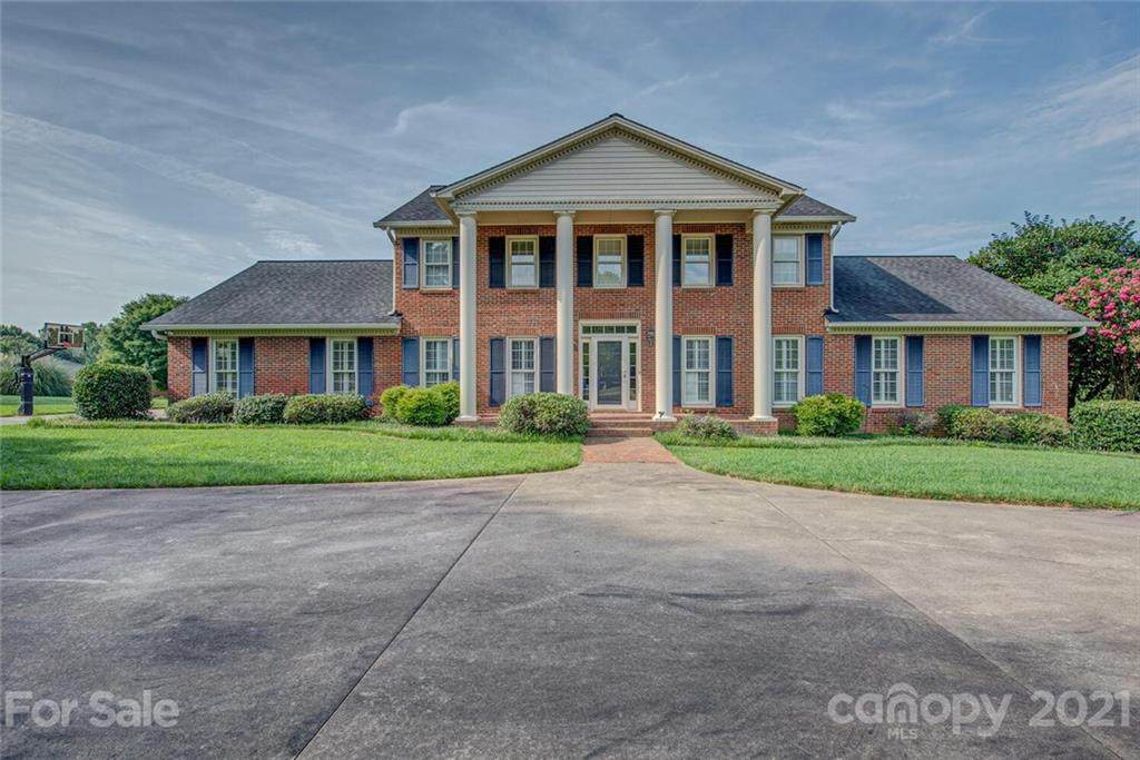 1704 Country Garden Drive - Photo 1