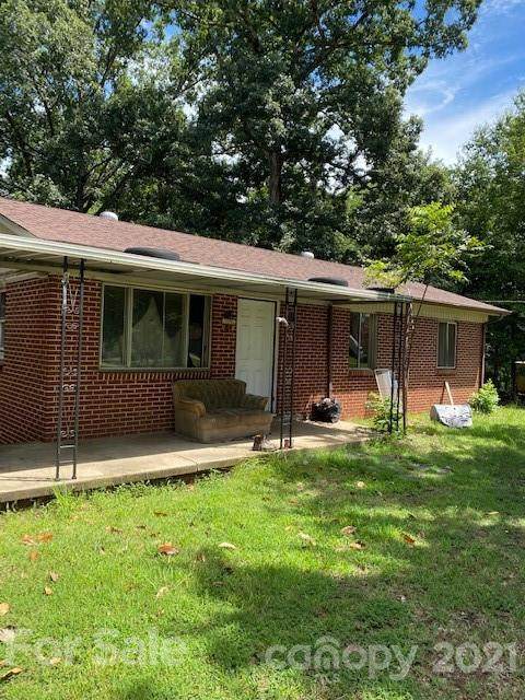 2570 Baker Circle - Photo 1
