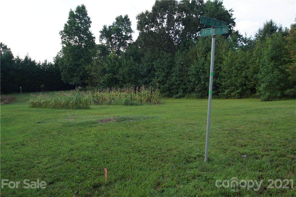 2329 39th Avenue Court - Photo 1