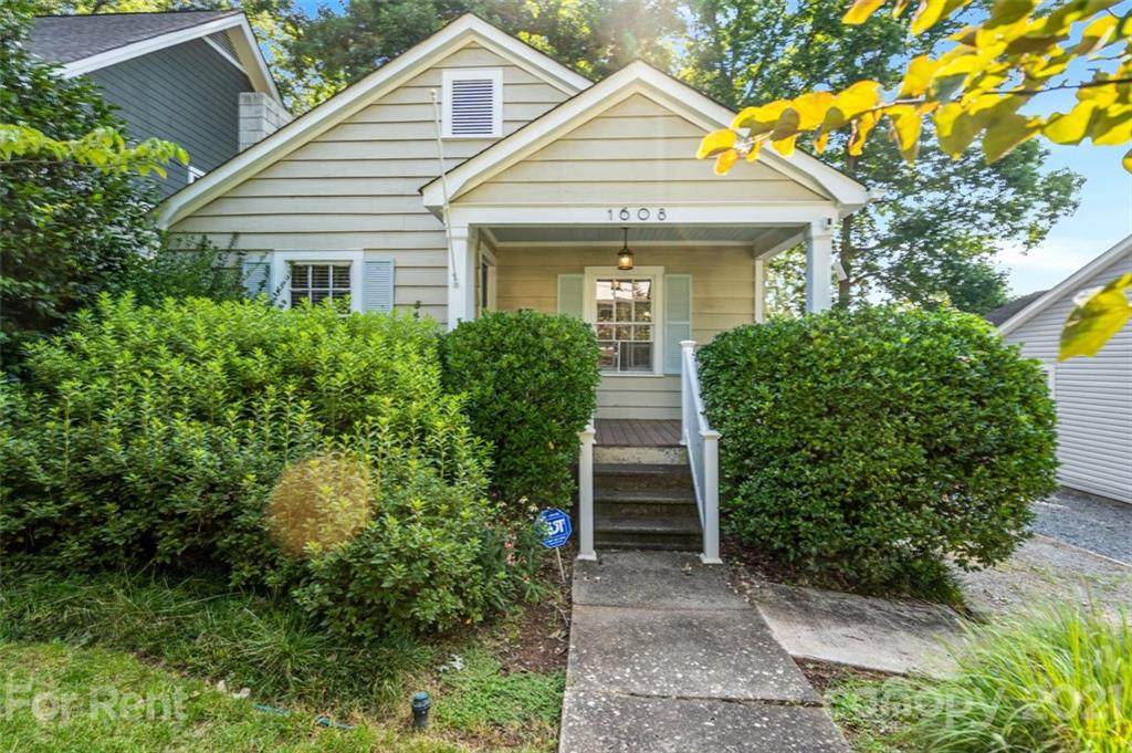 1608 Onslow Drive - Photo 1