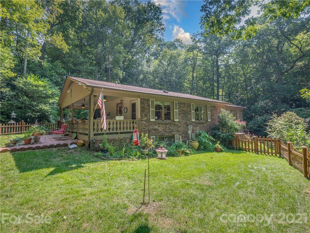 224 Haywood Knolls Drive - Photo 1