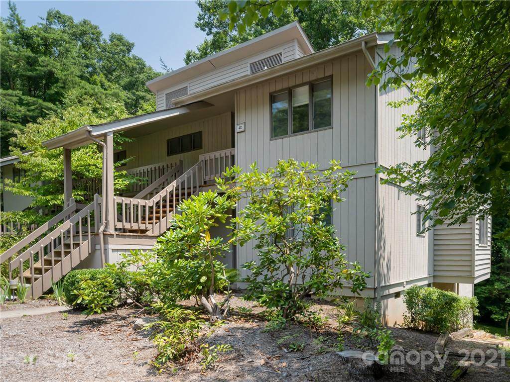 4 Cedarwood Drive - Photo 1