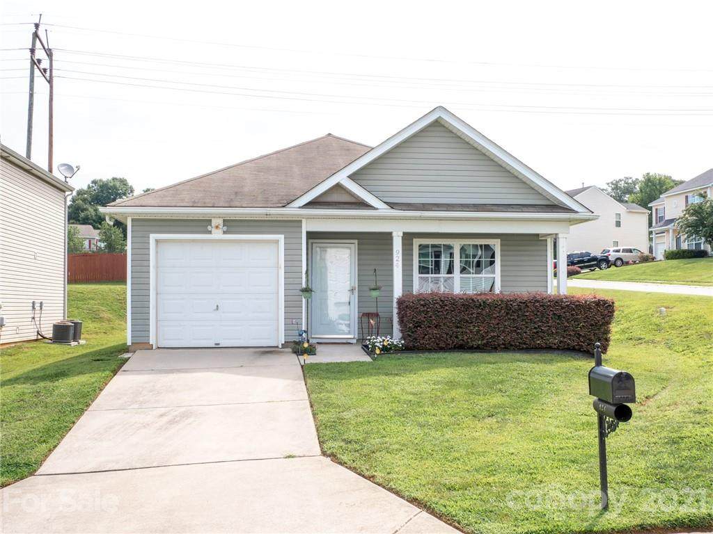 924 Cassidy Drive - Photo 1