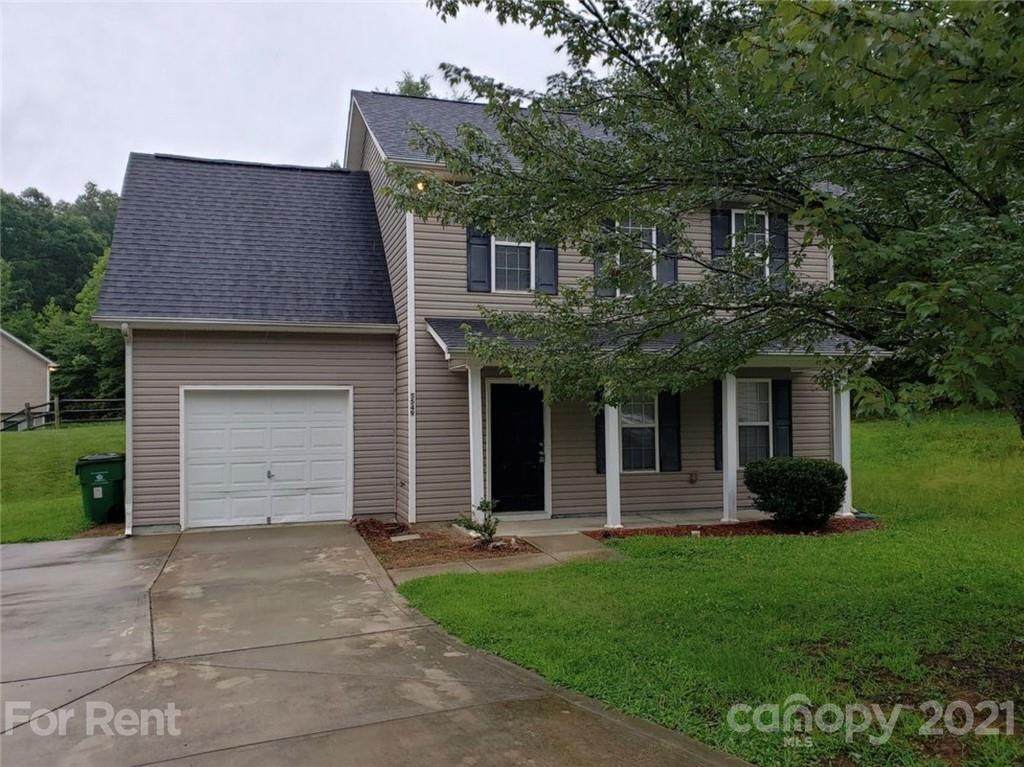 5549 Peachwood Drive - Photo 1