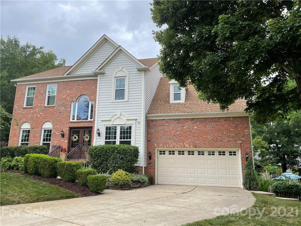 7621 Ridgefield Drive - Photo 1