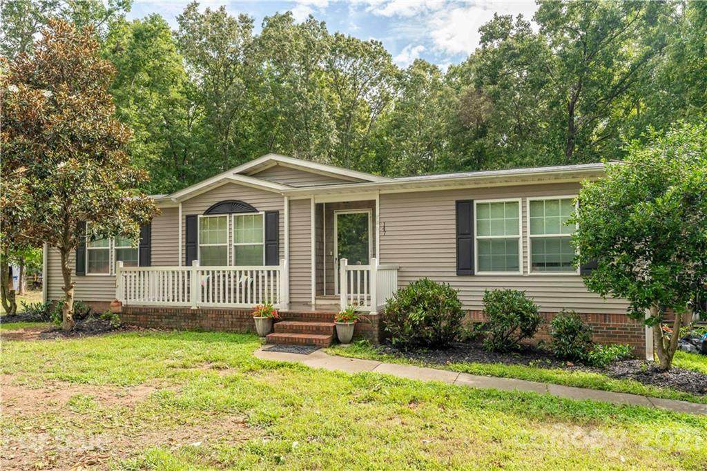 147 Ty-Lin Way - Photo 1