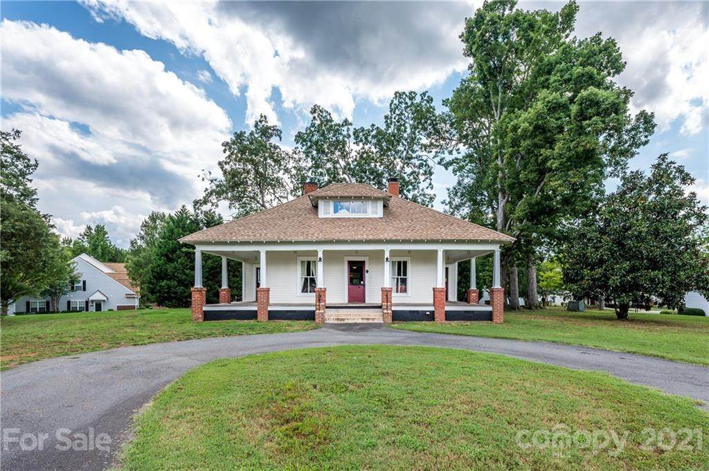 4747 Grier Farm Lane - Photo 1