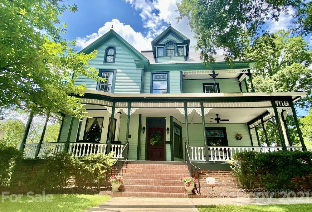 107 Gaston Street - Photo 1