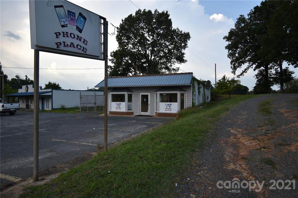 1421 Main Street - Photo 1