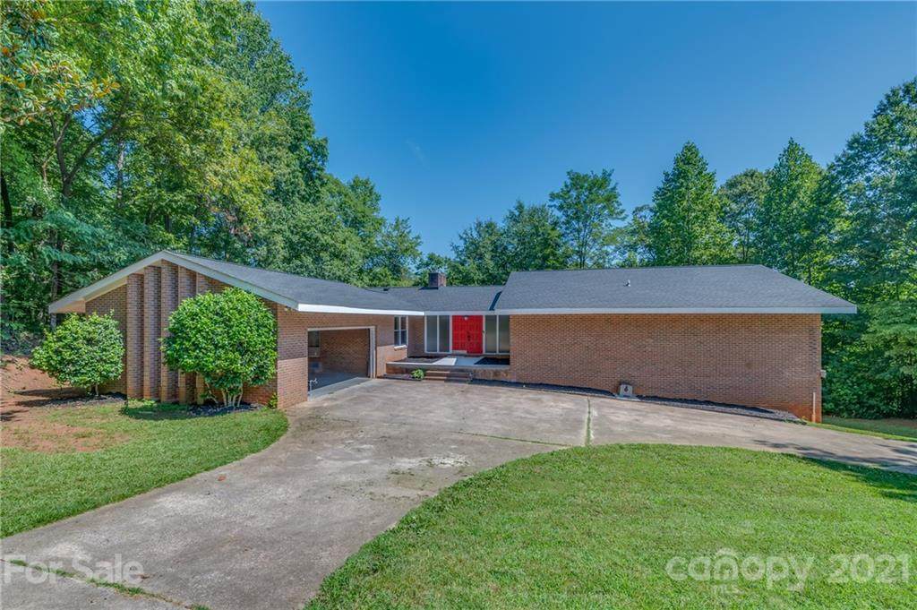 217 Miller Street - Photo 1