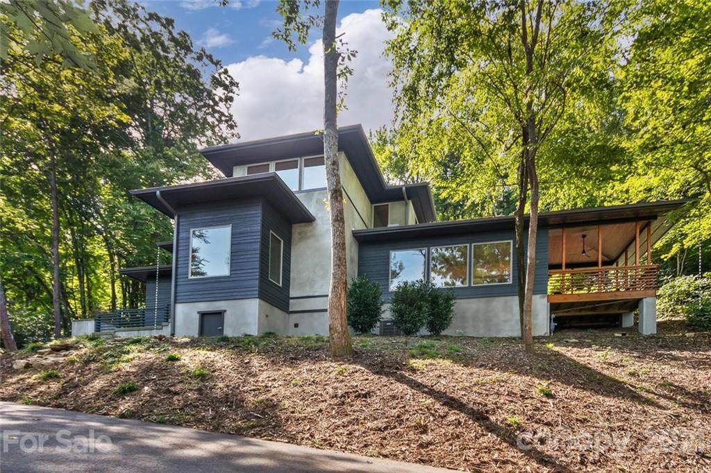 34 Surrey Run - Photo 1