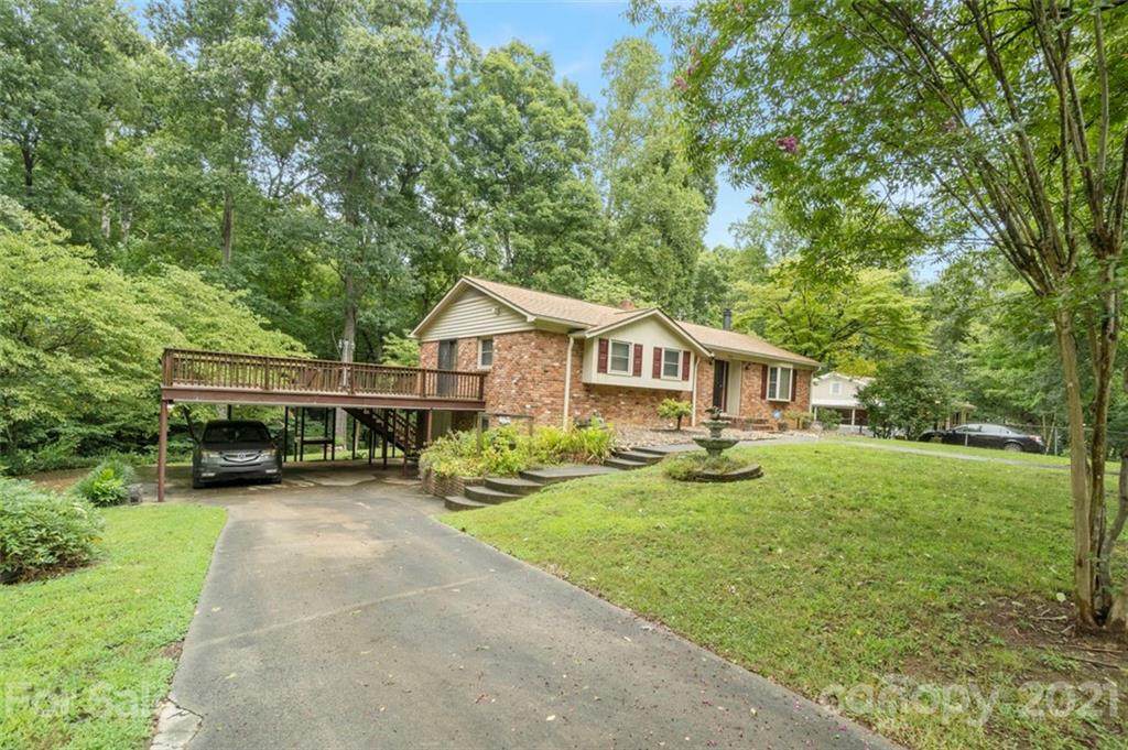 1912 Normandy Road - Photo 1