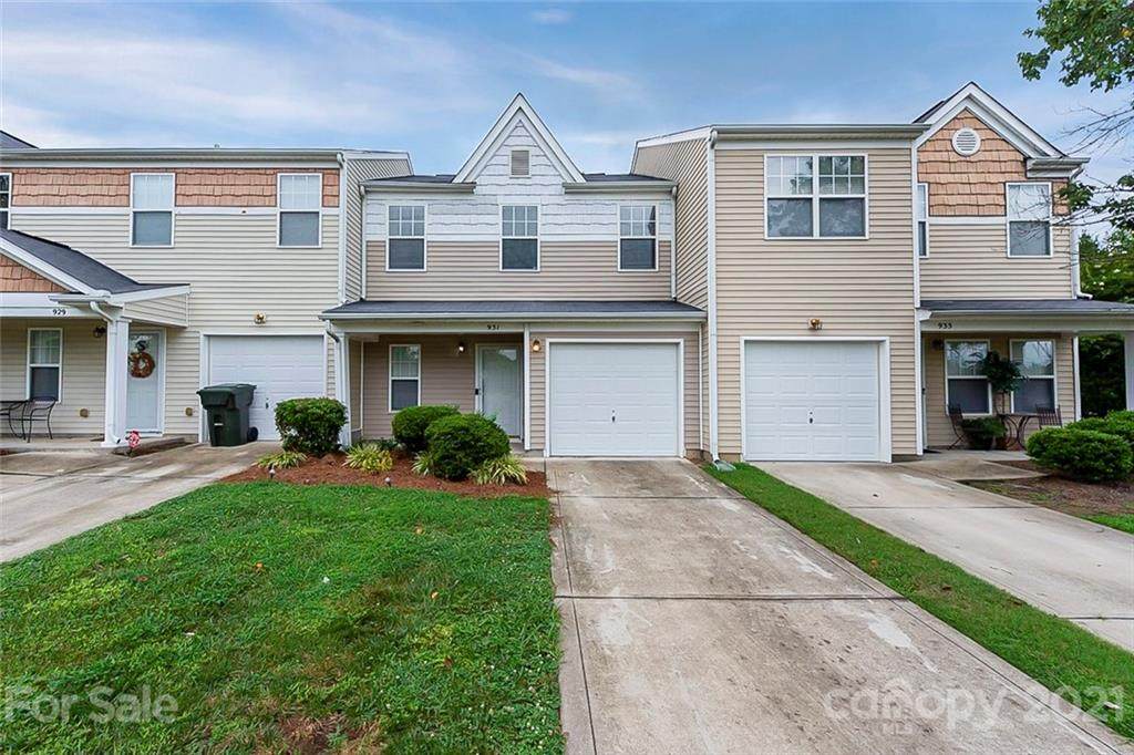 931 Christian Way - Photo 1