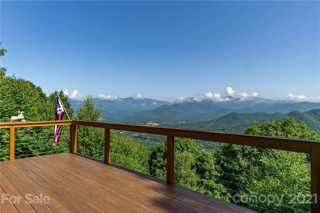 25 Hickory Lane - Photo 1