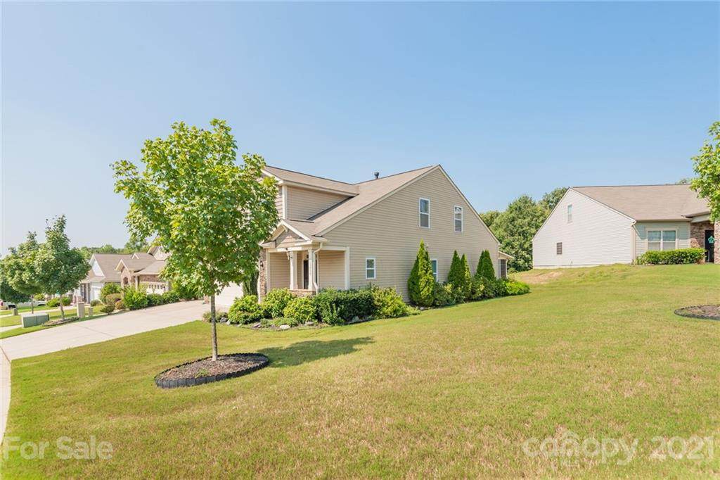 13204 Hunting Birds Lane - Photo 1