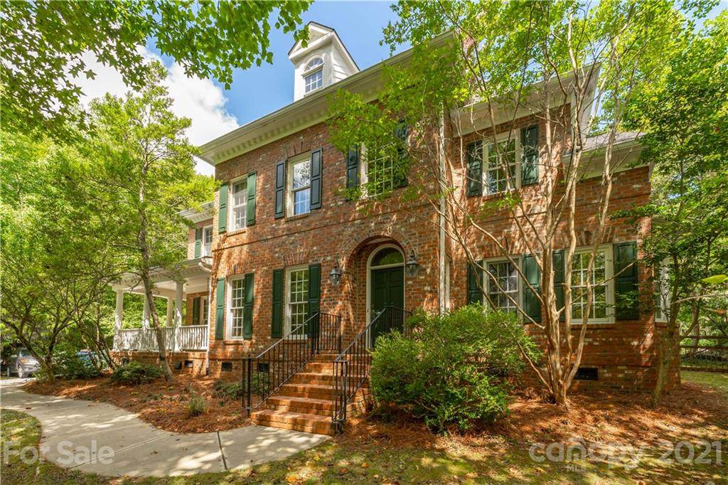 942 Baron Road - Photo 1