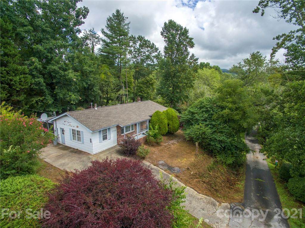 208 Wynnbrook Drive - Photo 1
