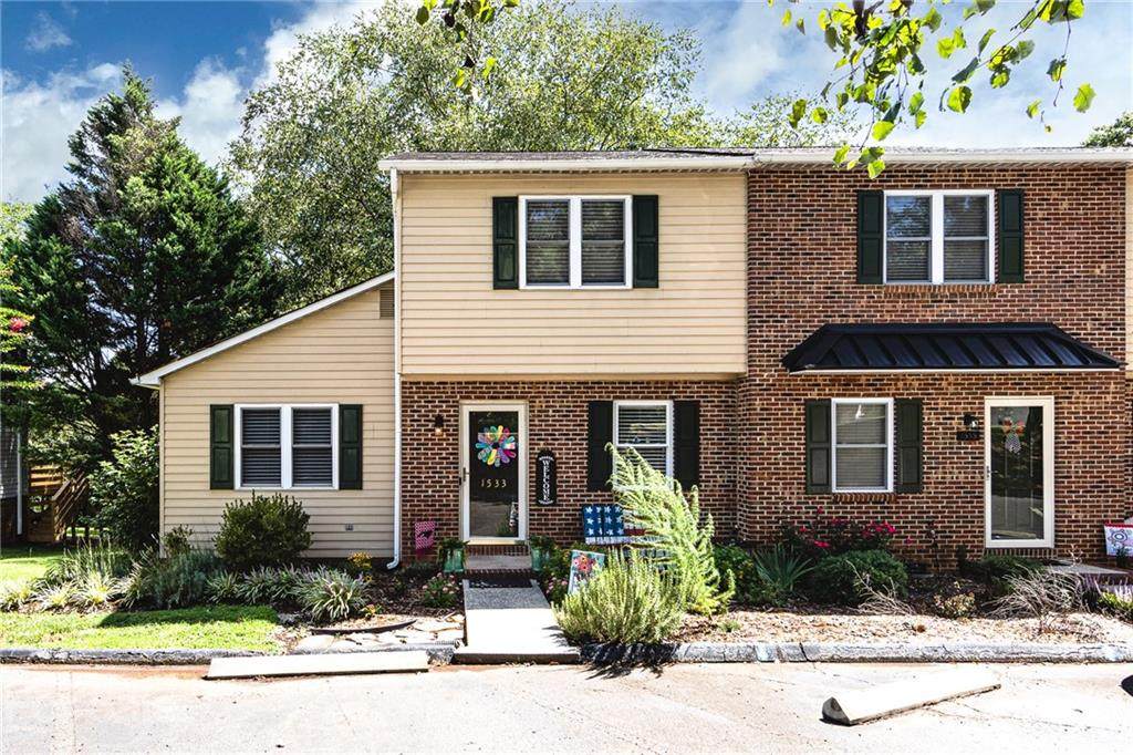 1533 South Point Road - Photo 1