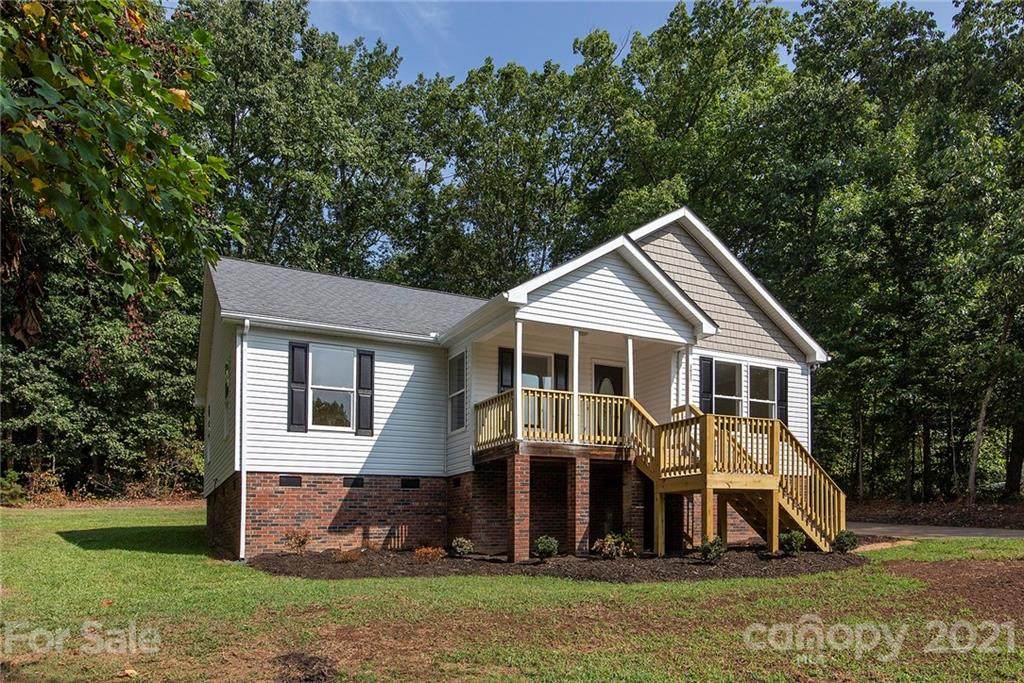3831 Rolling View Lane - Photo 1