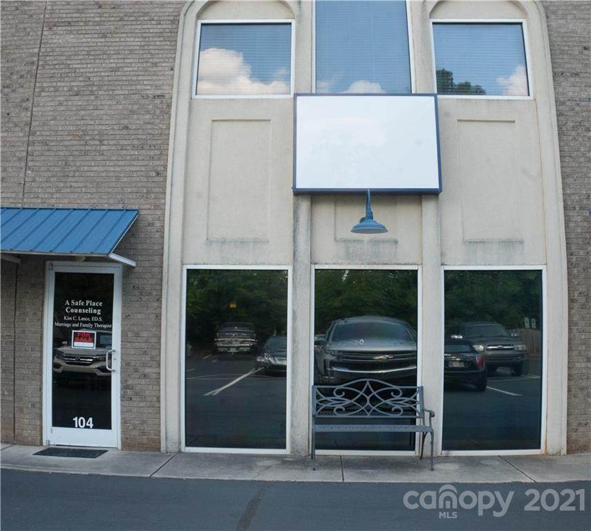 1620 Martin Luther King Jr Avenue - Photo 1