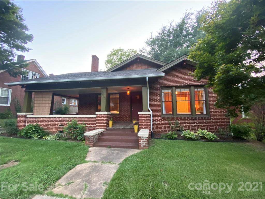 609 2nd Street - Photo 1